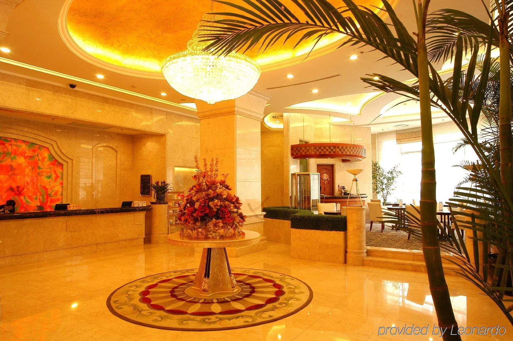 The Bund Riverside Hotel Шанхай Интерьер фото